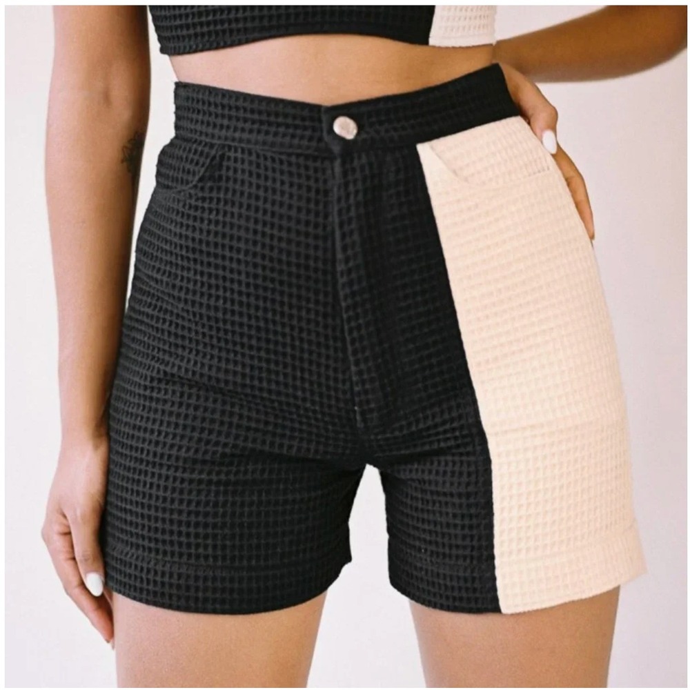Aniela Parys Black Cream Colorblock Waffle Knit Cotton Shorts Size M Barcelona